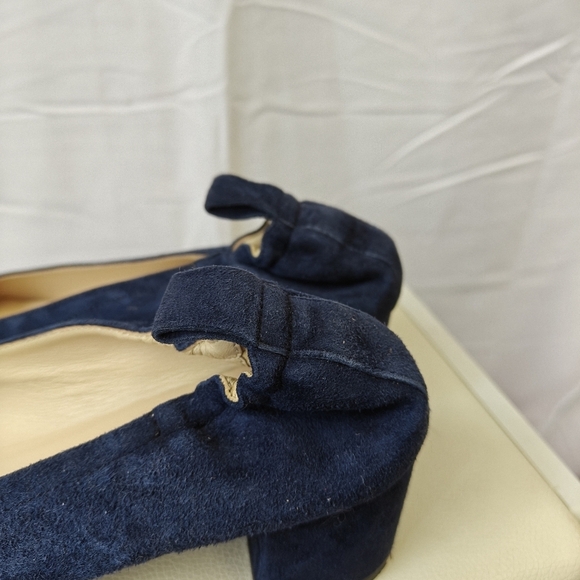 Everlane Women’s 7.5 Day Heel Round Toe Navy Suede Ballet Heels - Picture 3 of 9